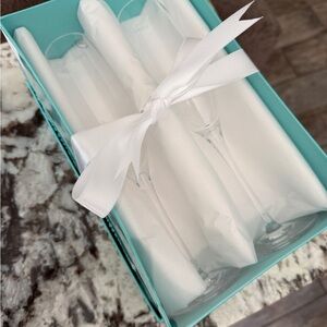 Tiffany&Co. Elegant Champagne Flutes in Turquoise Box